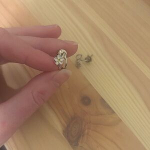 Pura Vida Silver Flower Earrings